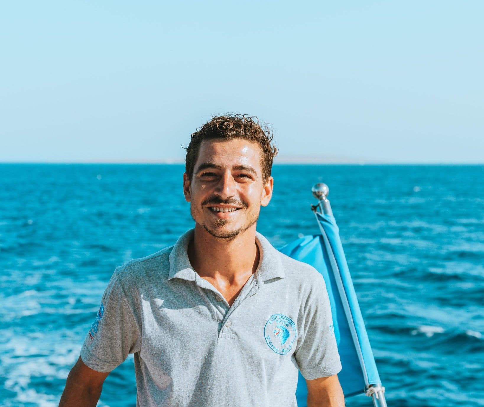 Roshdi aus der Blue Brothers Diving Bootscrew auf dem Roten Meer